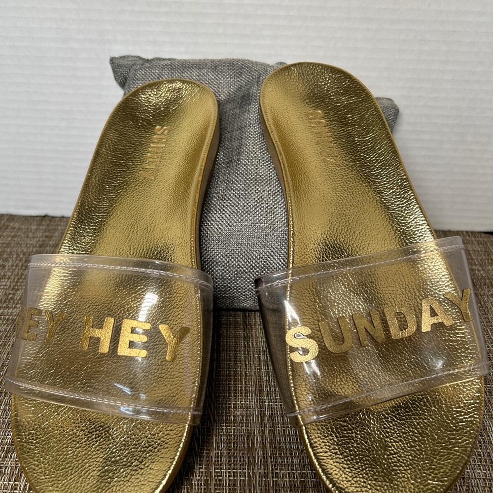 Schutz beach sandals